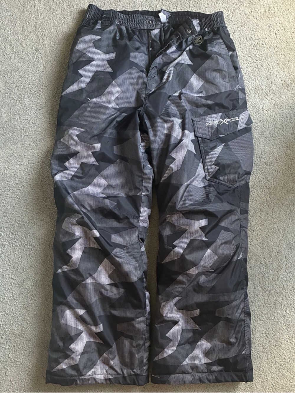 ZeroXposur Boys XL Black & Gray Camouflage Snow Pants